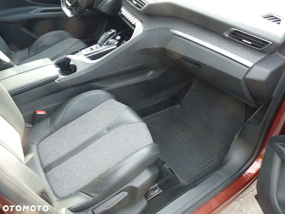 Peugeot 3008 1.6 THP Allure S&S EAT6 - 8
