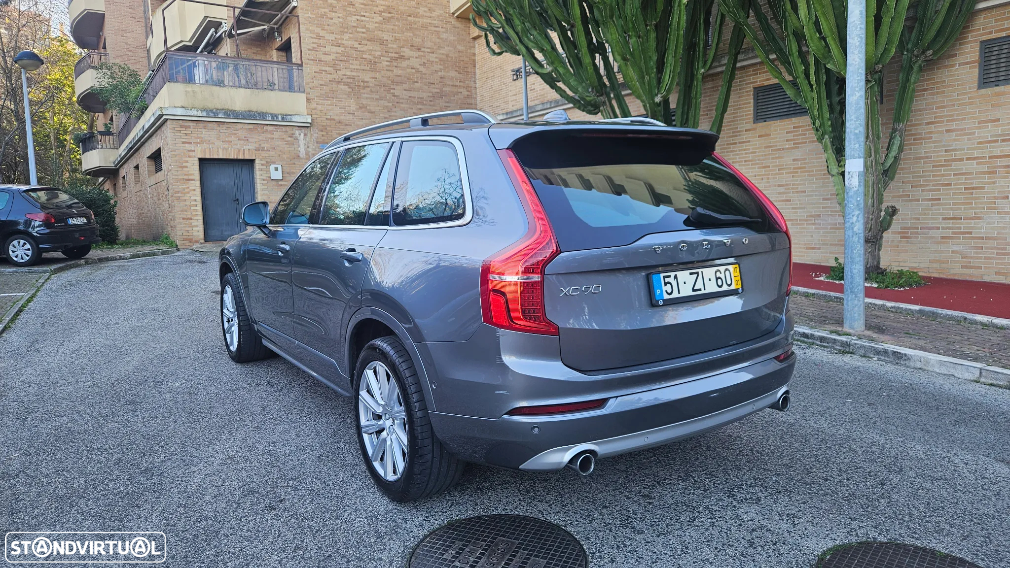 Volvo XC 90 2.0 D4 Momentum - 6