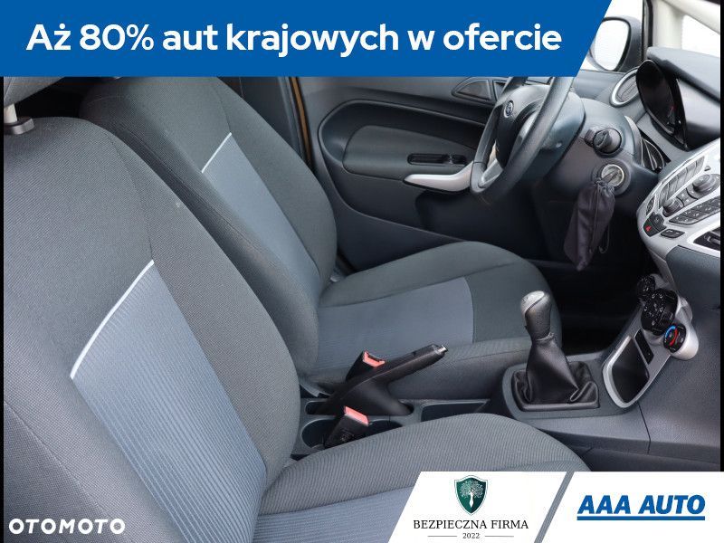 Ford Fiesta - 10