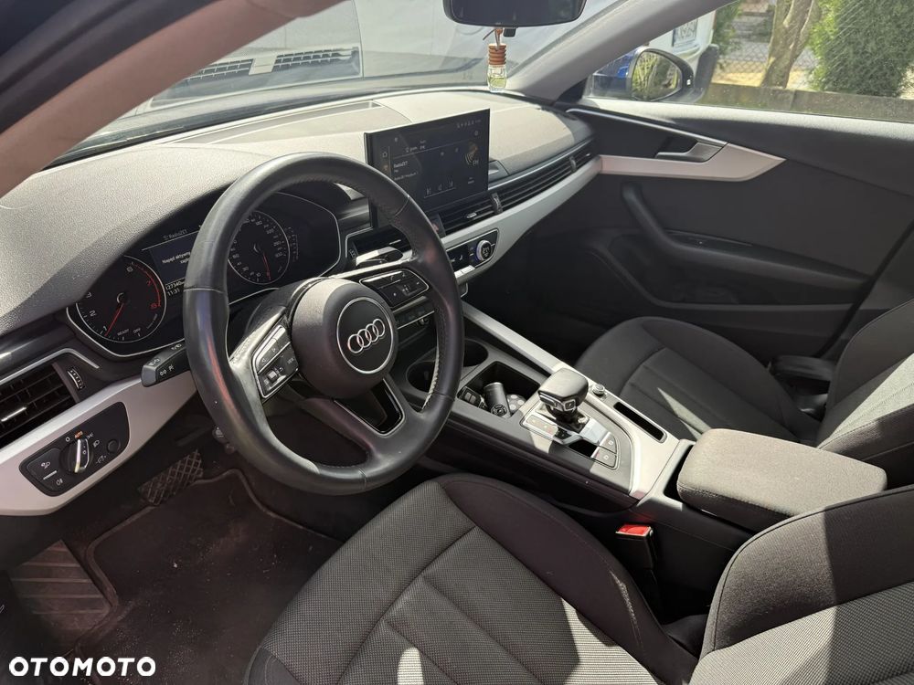 Audi A4 Limousine 35 TFSI mHEV S tronic - 7