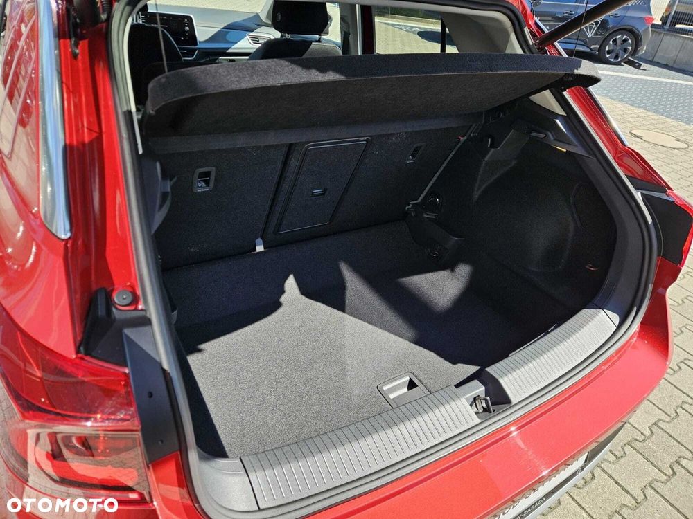 Volkswagen T-Roc - 13