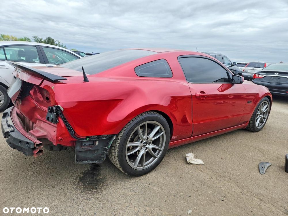 Ford Mustang 5.0 V8 GT - 3
