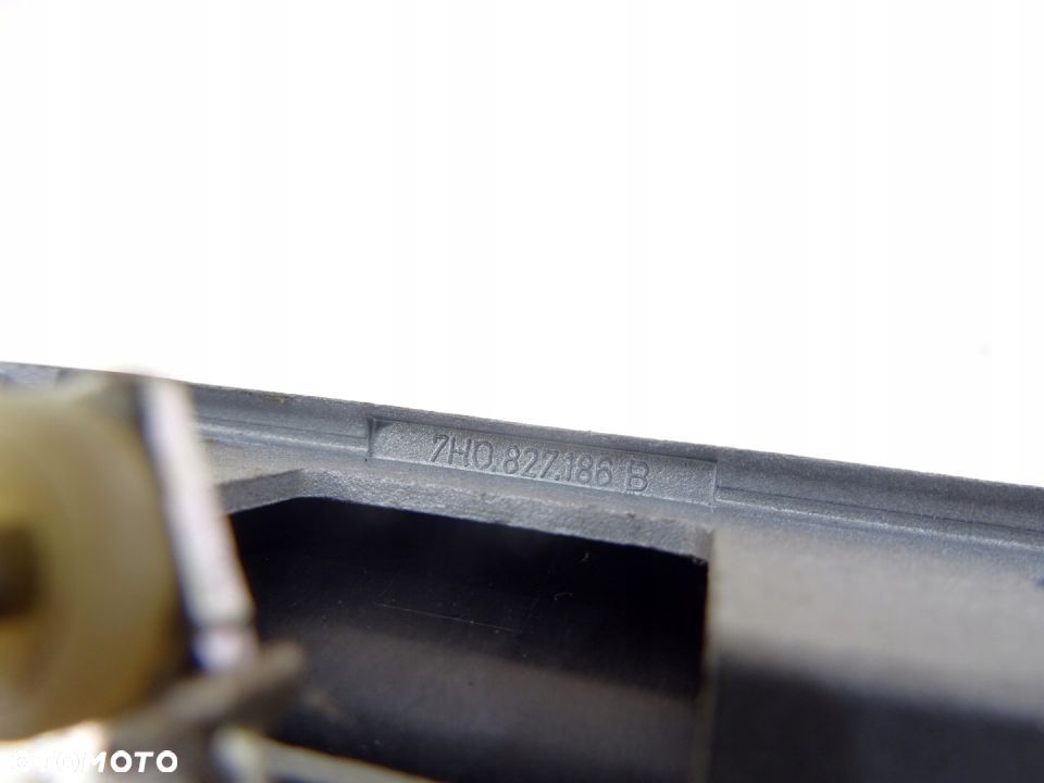 KLAMKA WEWNĘTRZNA PRAWY TYŁ VW T5 07R 7H0827186B - 5