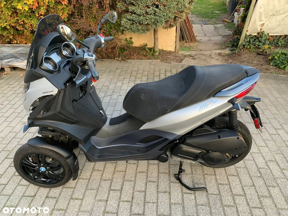 Piaggio MP-3 - 6