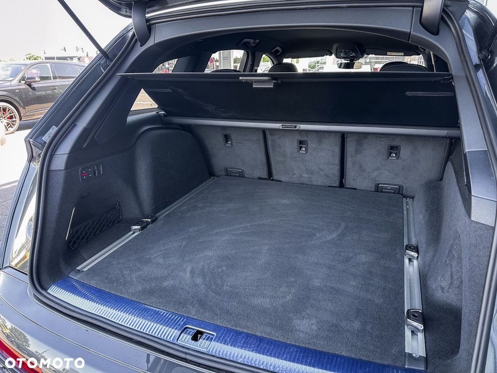 Audi Q7 - 10