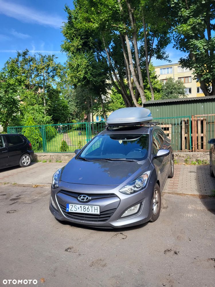 Hyundai i30 1.6 CRDi Classic + - 1