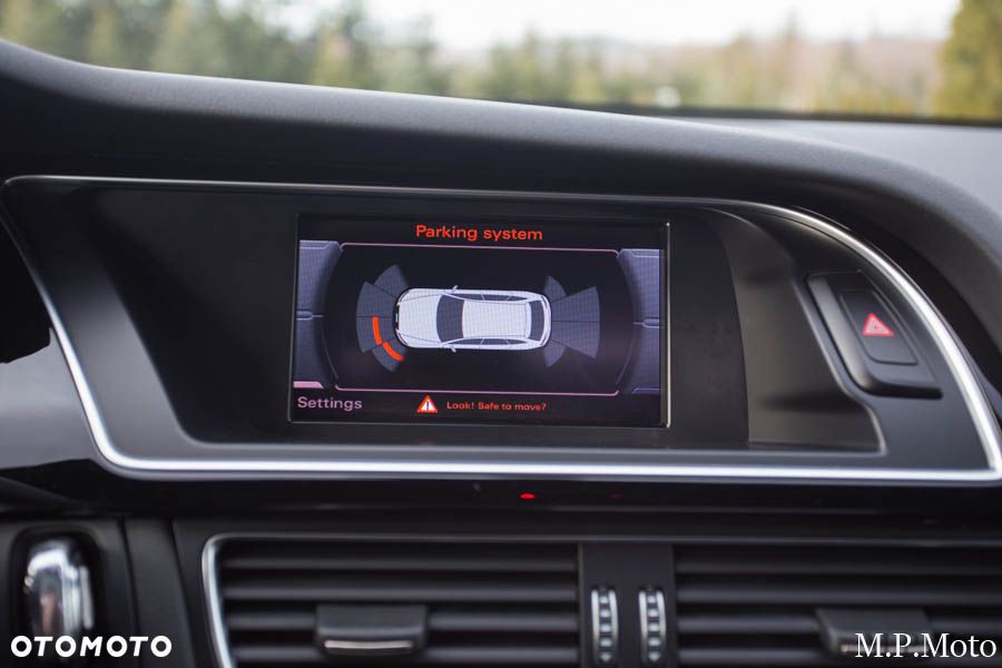 Audi A4 Avant 1.8 TFSI S line Sportpaket - 32