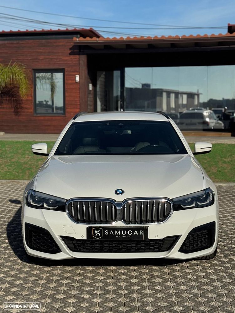 BMW 530 e Pack Desportivo M - 3