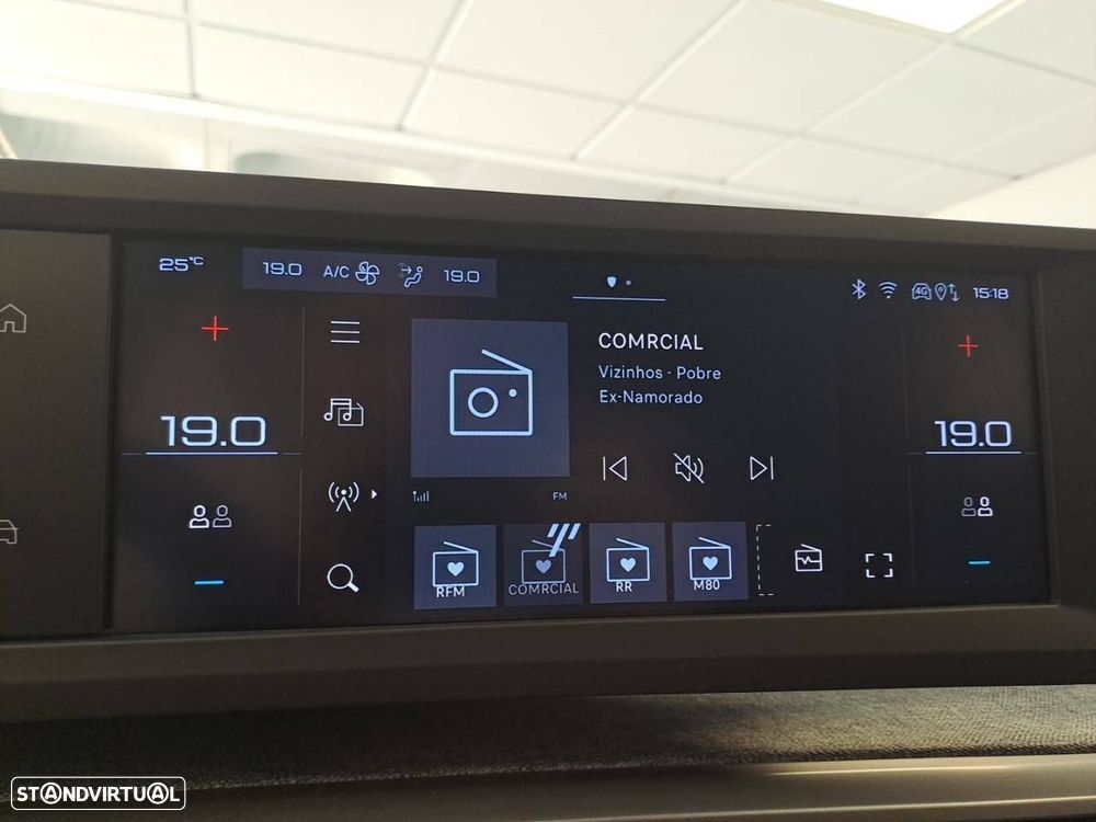 Peugeot 5008 1.2 Hybrid Allure e-DCS6 - 17