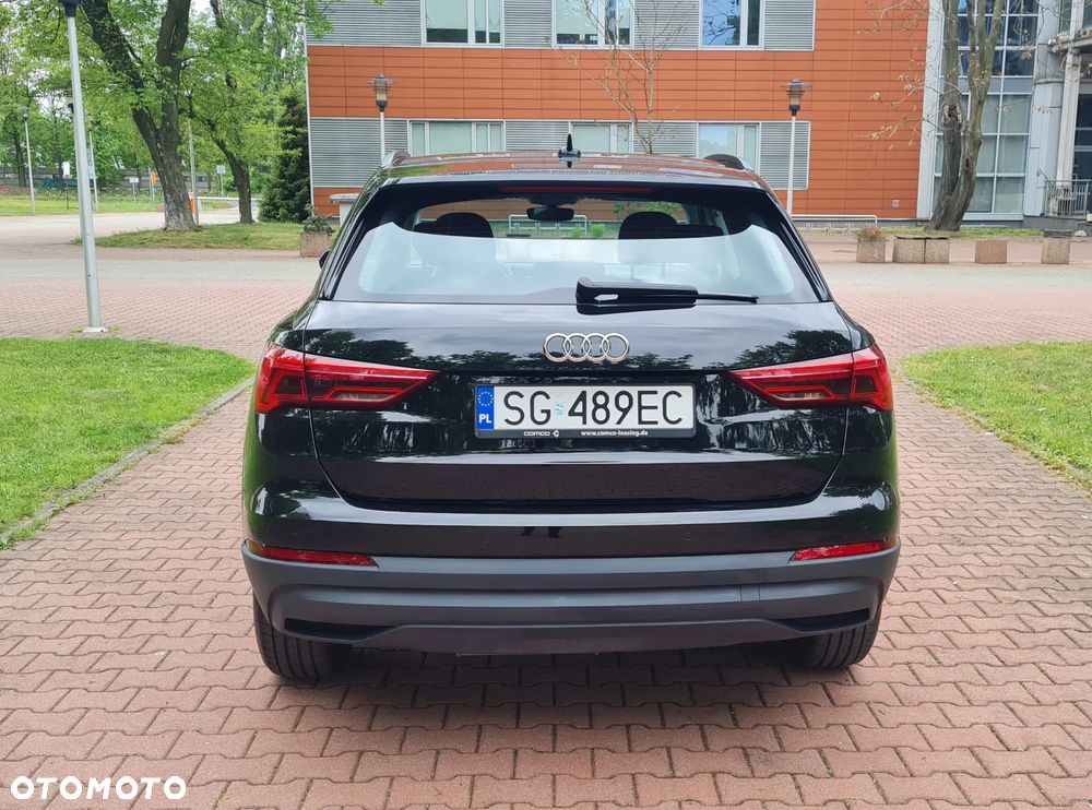 Audi Q3 - 4