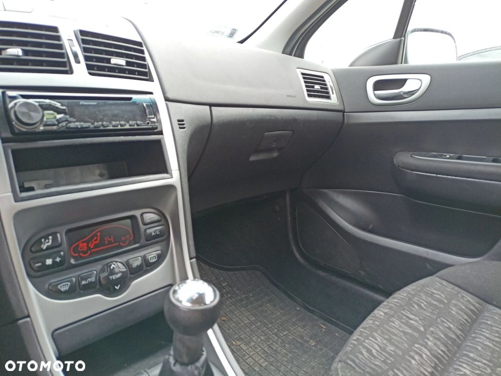 Peugeot 307 - 11