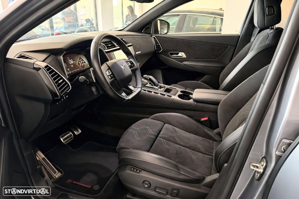 DS DS7 Crossback E-Tense Performance Line+ EAT8 - 2