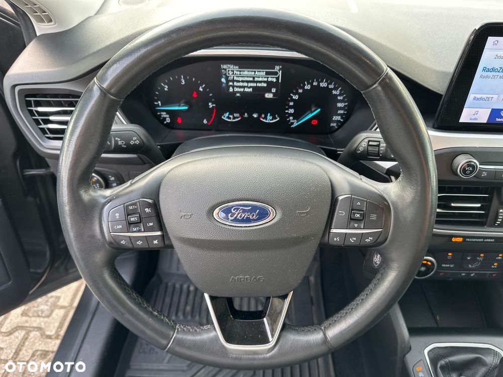 Ford Focus - 13