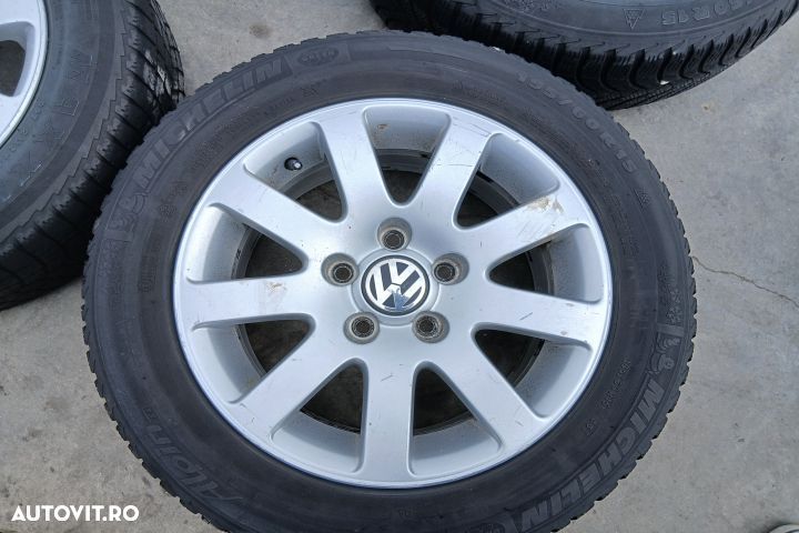 Jante aliaj cu anvelope 15 - set 3B0601025K 195/65 R15 7JX15H2 ET37 3 - 4