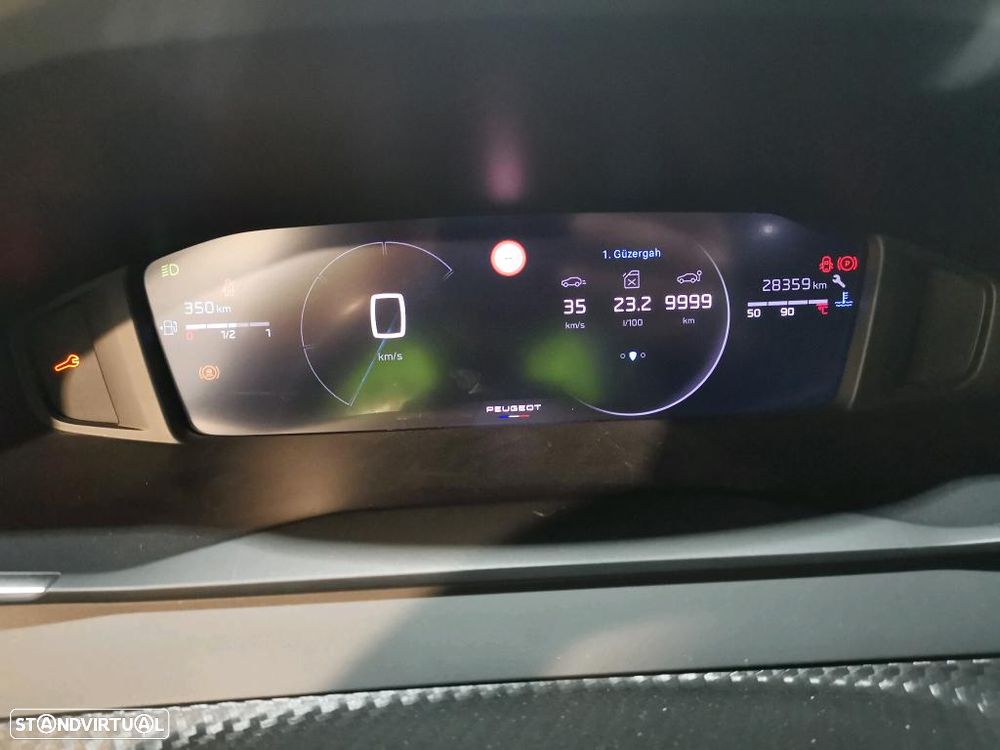 Peugeot 2008 1.2 PureTech Allure - 6