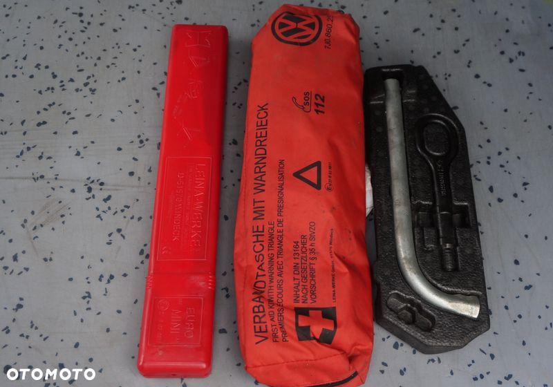 Volkswagen CADDY L1 1.6 TDI 102KM Boczne drzwi przesuwne, Tylne drzwi skrzydłowe, Homologacja cięż. VAT1, Duża ładowność 741kg, na resorach! (nie sprężyny!)  Hak 1500kg Opony Zimowe - 15