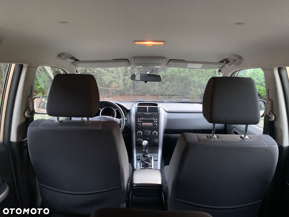 Suzuki Grand Vitara 1.9 DDiS - 21