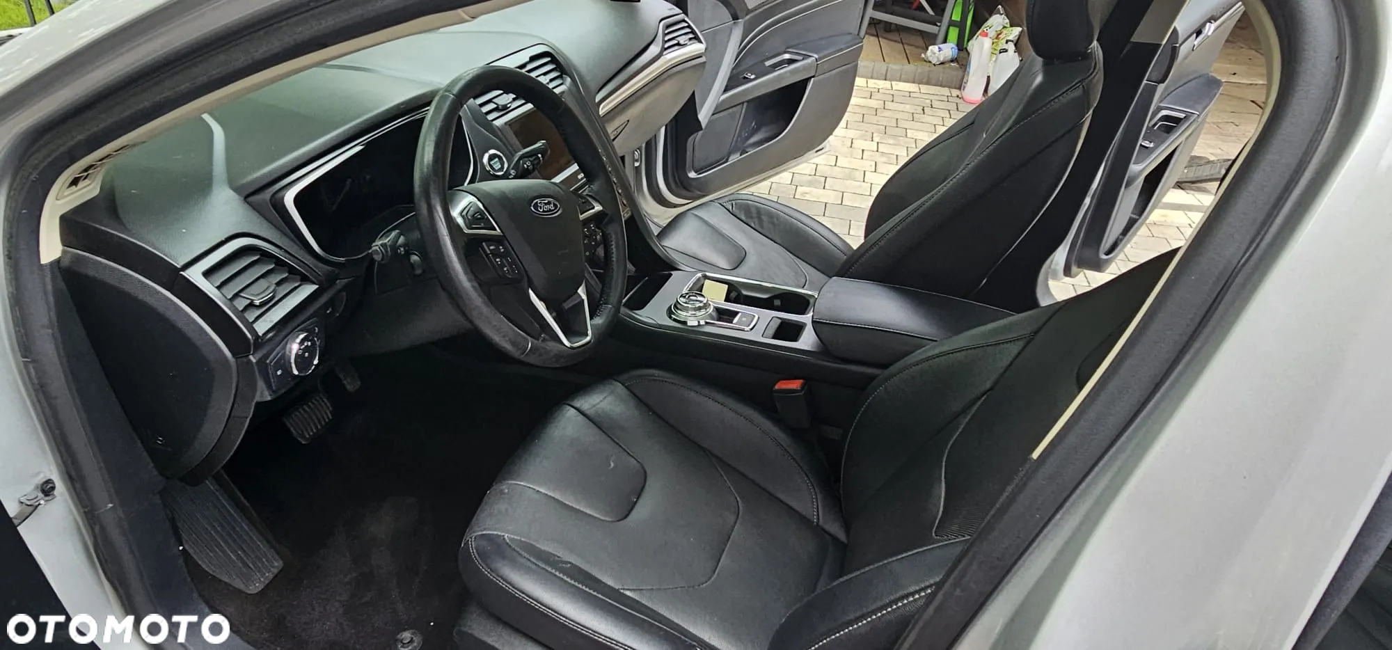 Ford Fusion 2.0 EcoBoost Titanium - 12