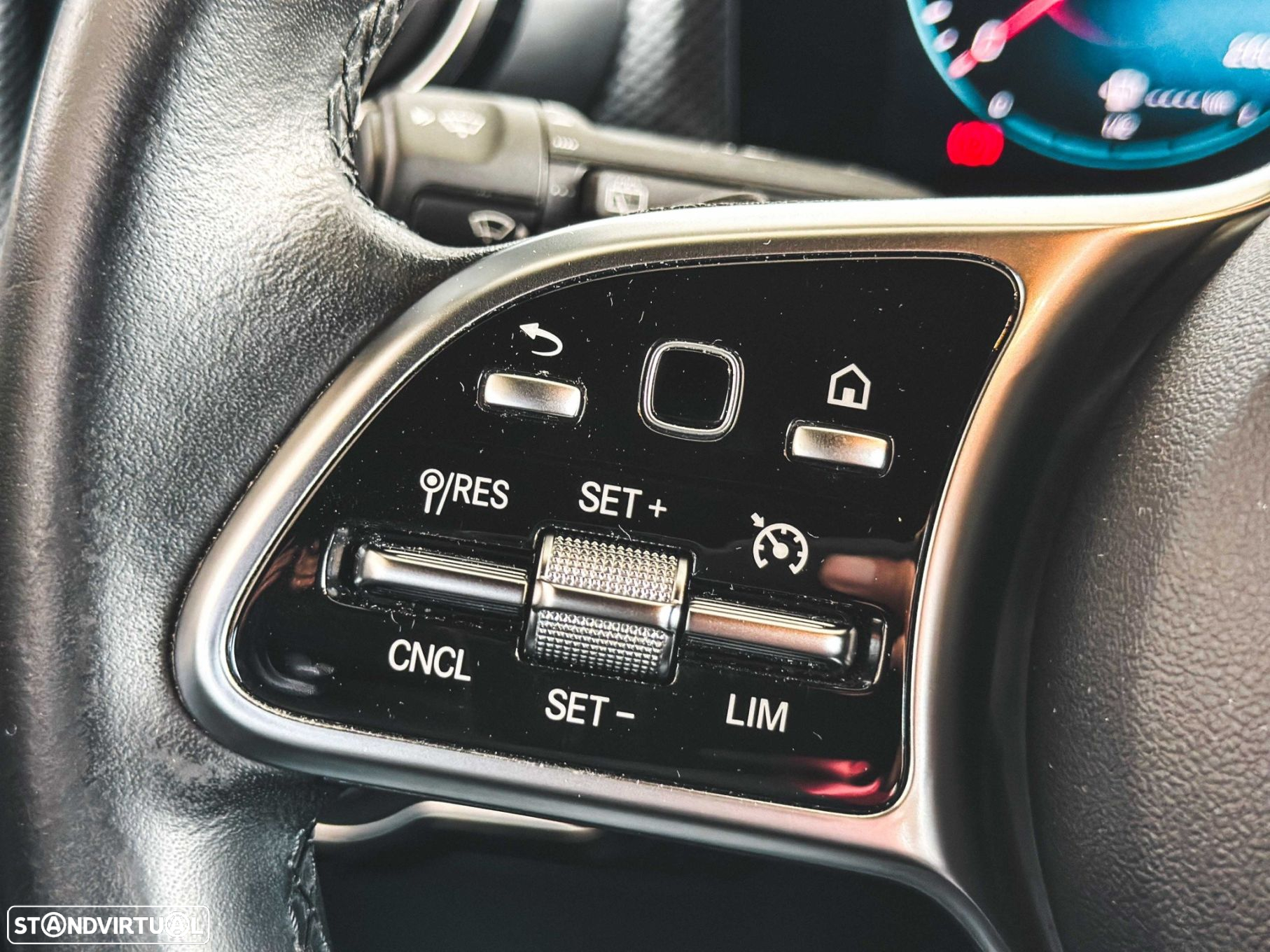 Mercedes-Benz CLA 250 e Shooting Brake 8G-DCT Progressive - 24