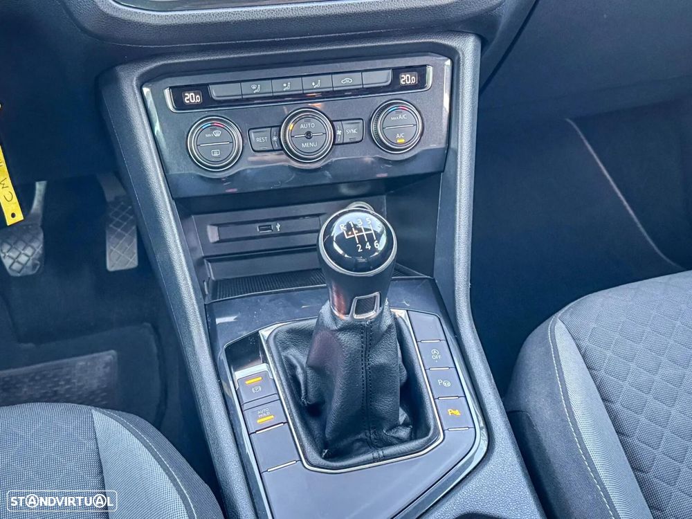 VW Tiguan 1.6 TDI Trendline - 23