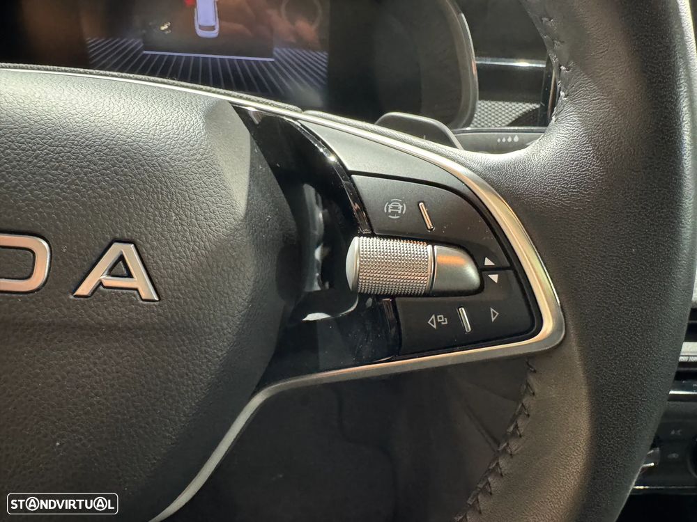 Skoda Kamiq 1.0 TSI Style DSG - 29
