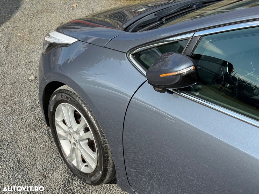 Kia Ceed 1.6 CRDi ISG Mind - 24