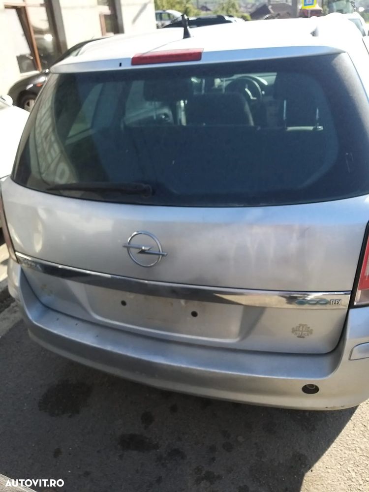 Dezmembram Opel Astra G an 2006, 1.7 - 3