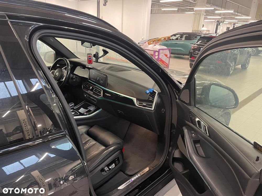 BMW X5 M M50d - 8