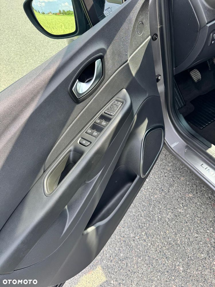 Renault Captur - 11