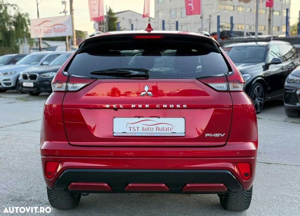 Mitsubishi Eclipse-Cross - 8