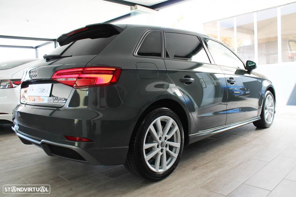 Audi A3 Sportback - 3