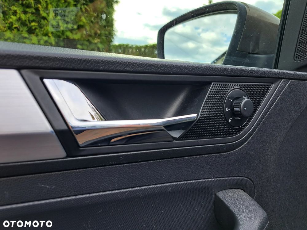 Skoda RAPID 1.0 TSI Ambition - 13