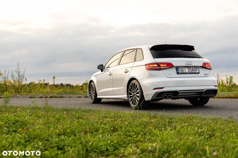 Audi A3 Sportback - 12