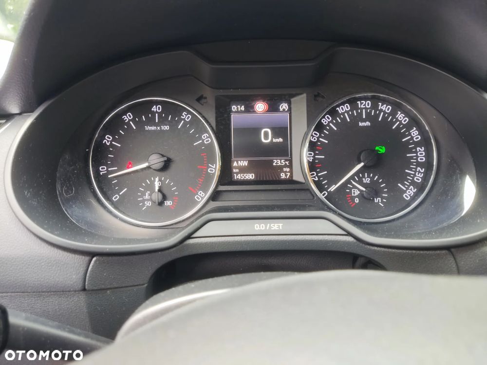Skoda Octavia 1.4 TSI Joy DSG - 28