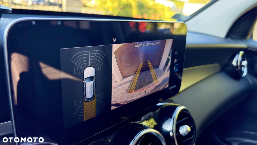Mercedes-Benz GLC 200 d 4-Matic Business Edition - 36