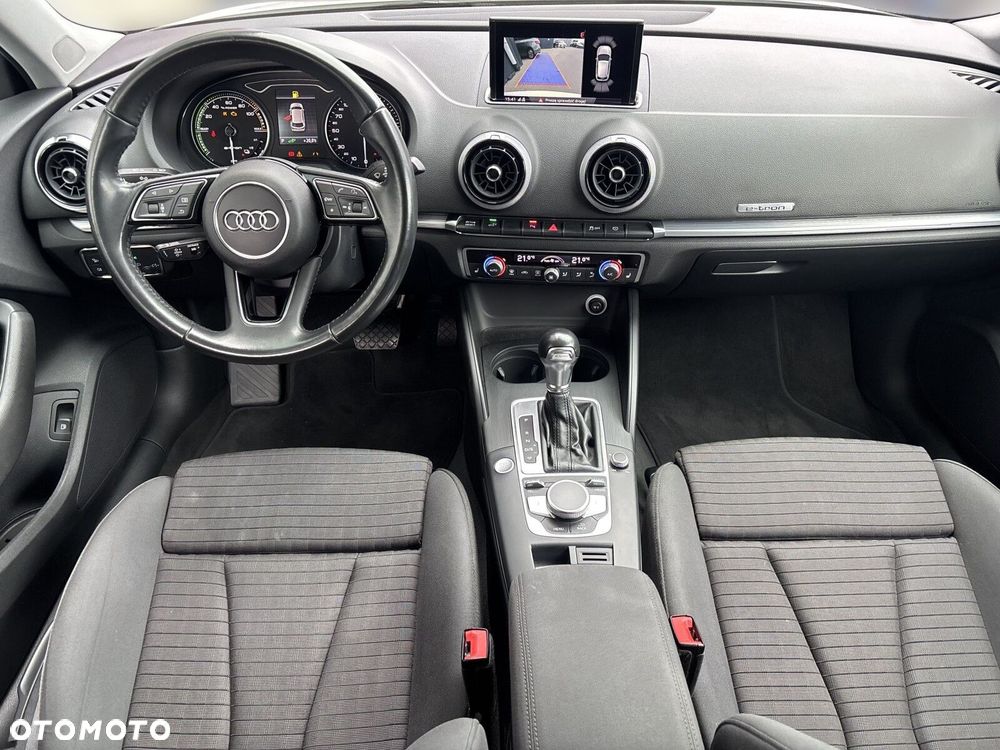Audi A3 Sportback - 10