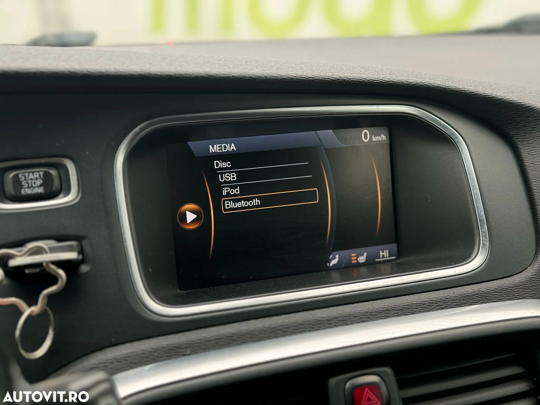 Volvo V40 D2 - 34