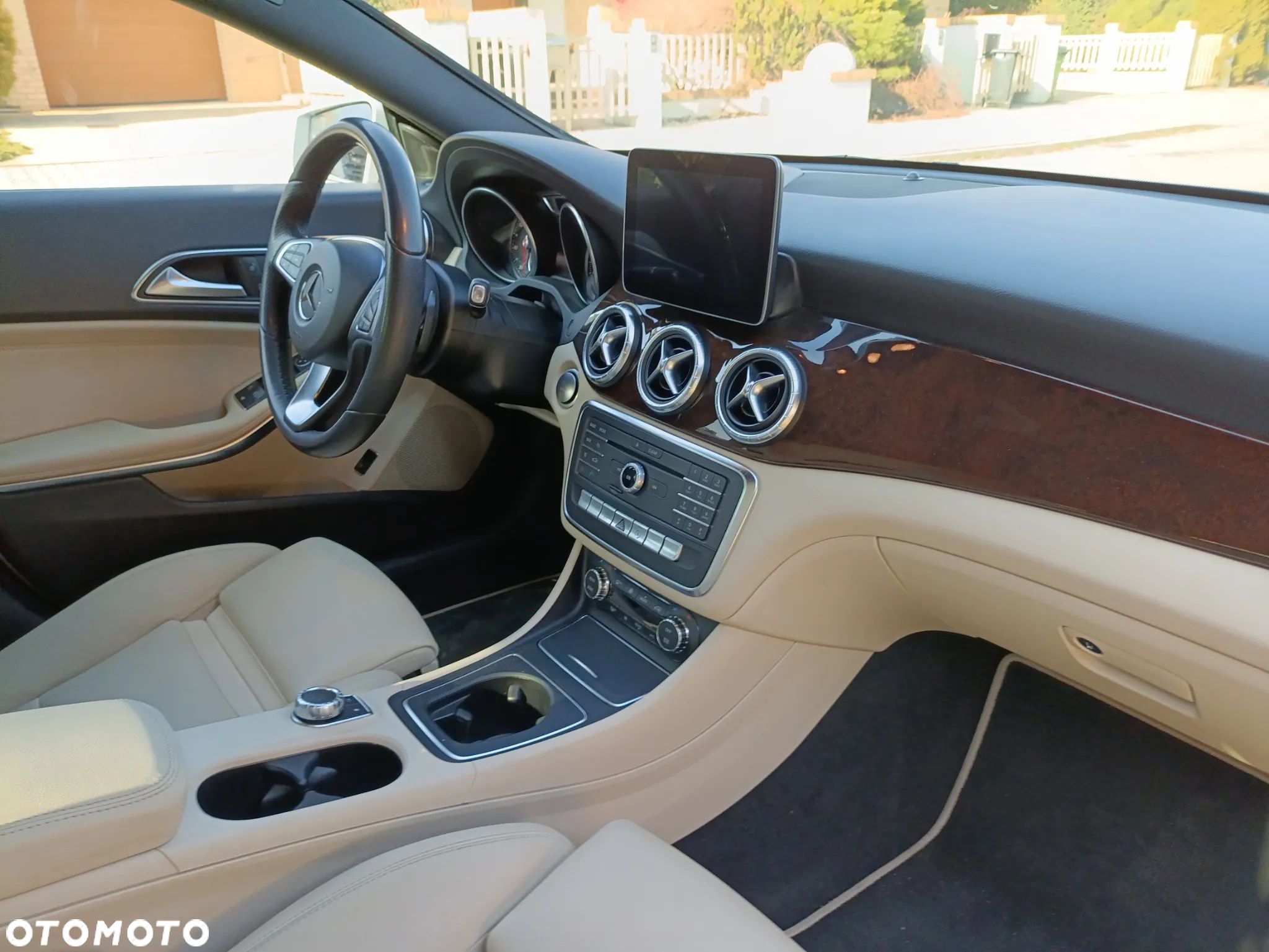 Mercedes-Benz CLA 250 7G-DCT - 1