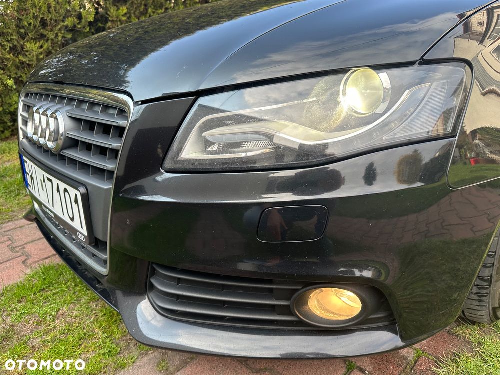 Audi A4 Avant 2.0 TDI Quattro Line - 17