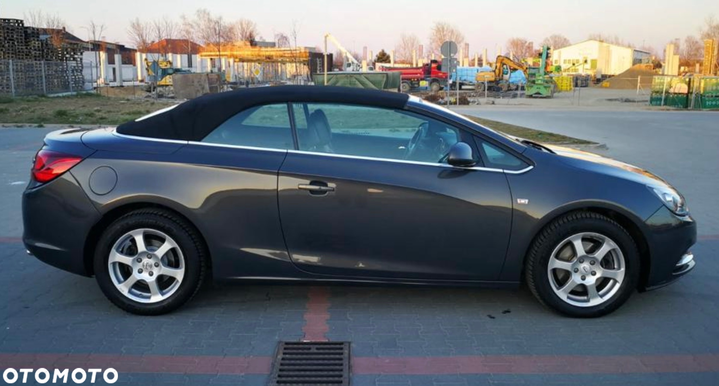 Opel Cascada 2.0 CDTI Cosmo S&S - 4