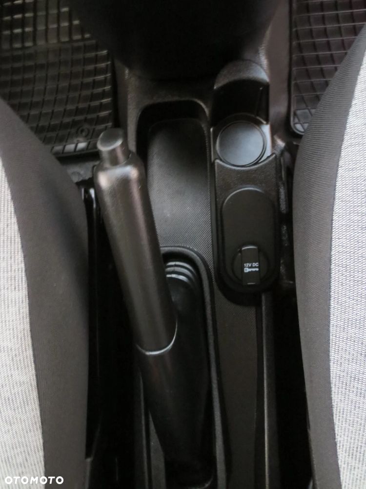 Fiat FIORINO SALON PL. ORYGINAŁ LAKIER I NISKI PRZEBIEG - 20