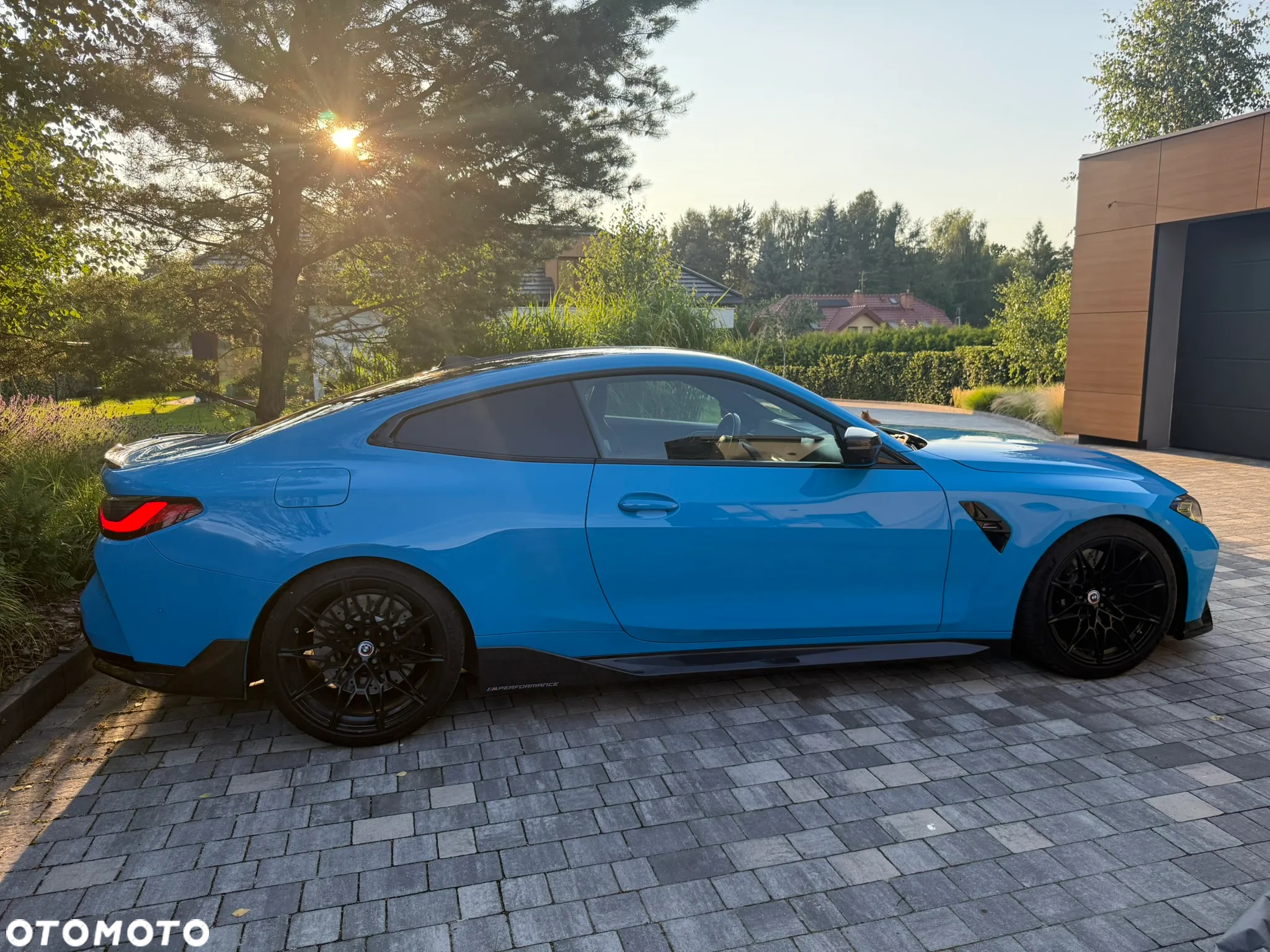 BMW M4 Competition M xDrive sport - 4