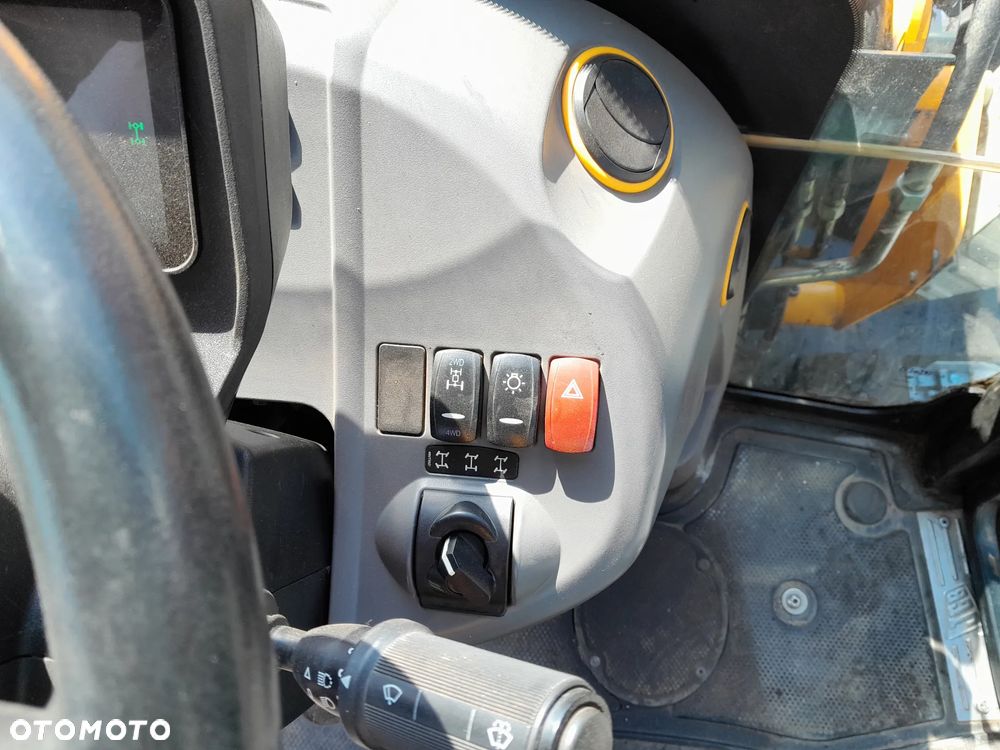 JCB JCB 4CX AEC  2023r - 27