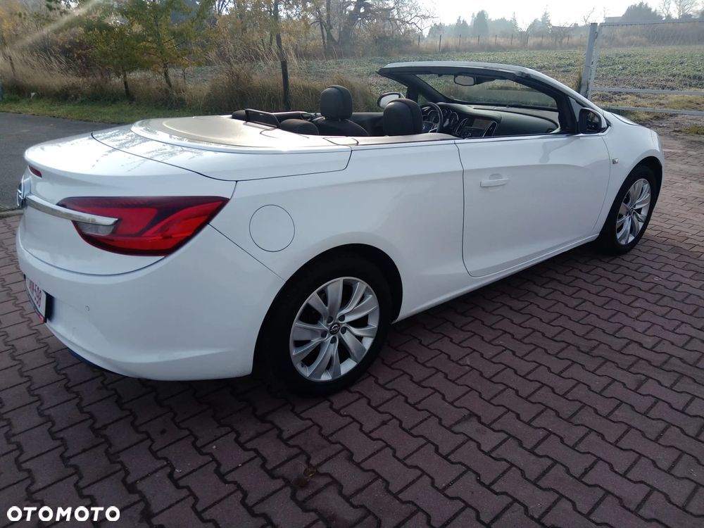 Opel Cascada 2.0 CDTI Cosmo S&S - 9