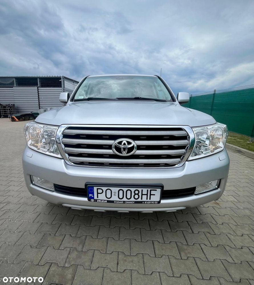 Toyota Land Cruiser - 6