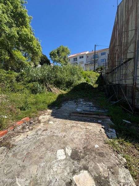 Terreno urbano perfeito em Sintra - Grande imagem: 4/4