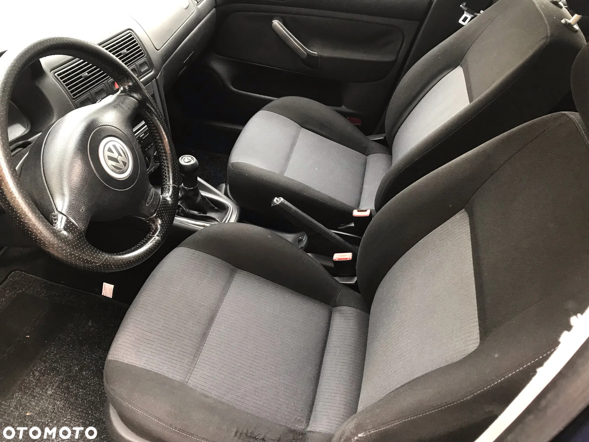 Volkswagen Golf IV 1.6 Basis - 6