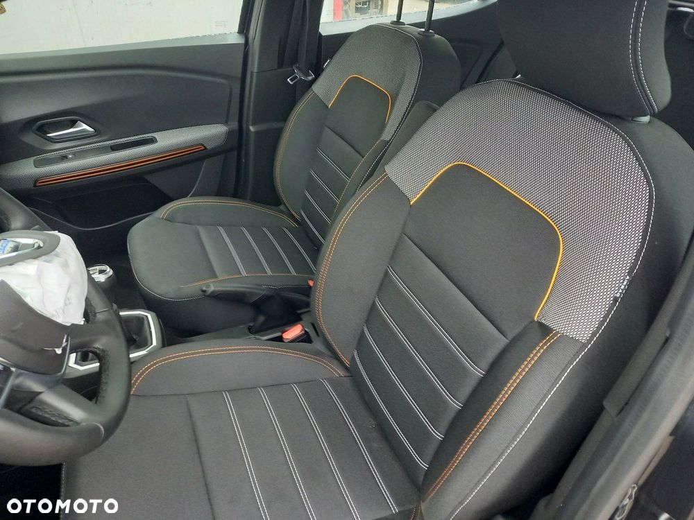 Dacia Sandero Stepway - 12