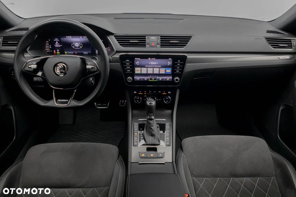 Skoda Superb 1.4 TSI Plug-In Hybrid Sportline DSG - 12