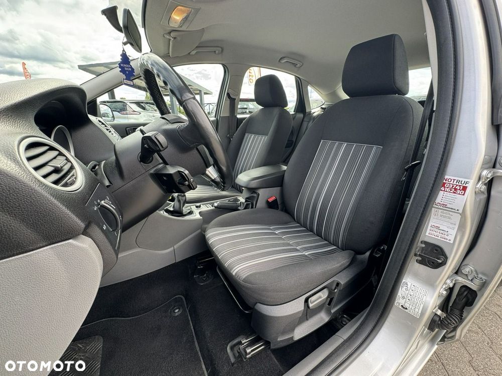 Ford Focus - 21